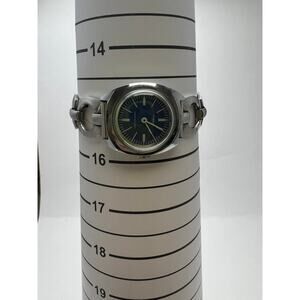 Vintage Timex Ladies Cavatina watch with link bracelet